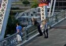 Jon Bon Jovi helps talk woman down from ledge on Tennessee bridge