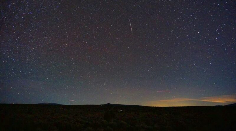 Draconid Meteor Shower Offers Chance to See Hundreds of Shooting Stars per Hour in October Skies