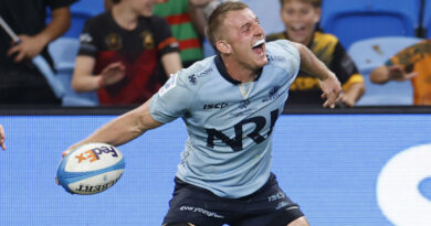 Waratahs bid farewell to Brumbies losing streak with thrilling win